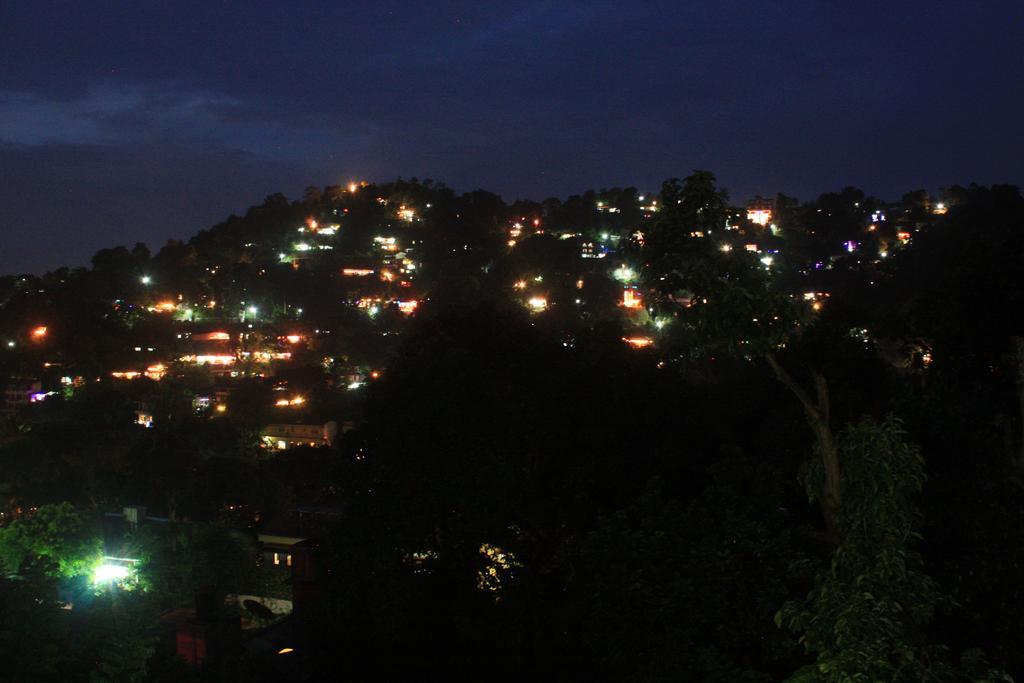Imaaga Kandy Residence ภายนอก รูปภาพ