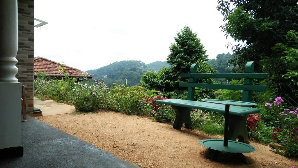 Imaaga Kandy Residence ภายนอก รูปภาพ