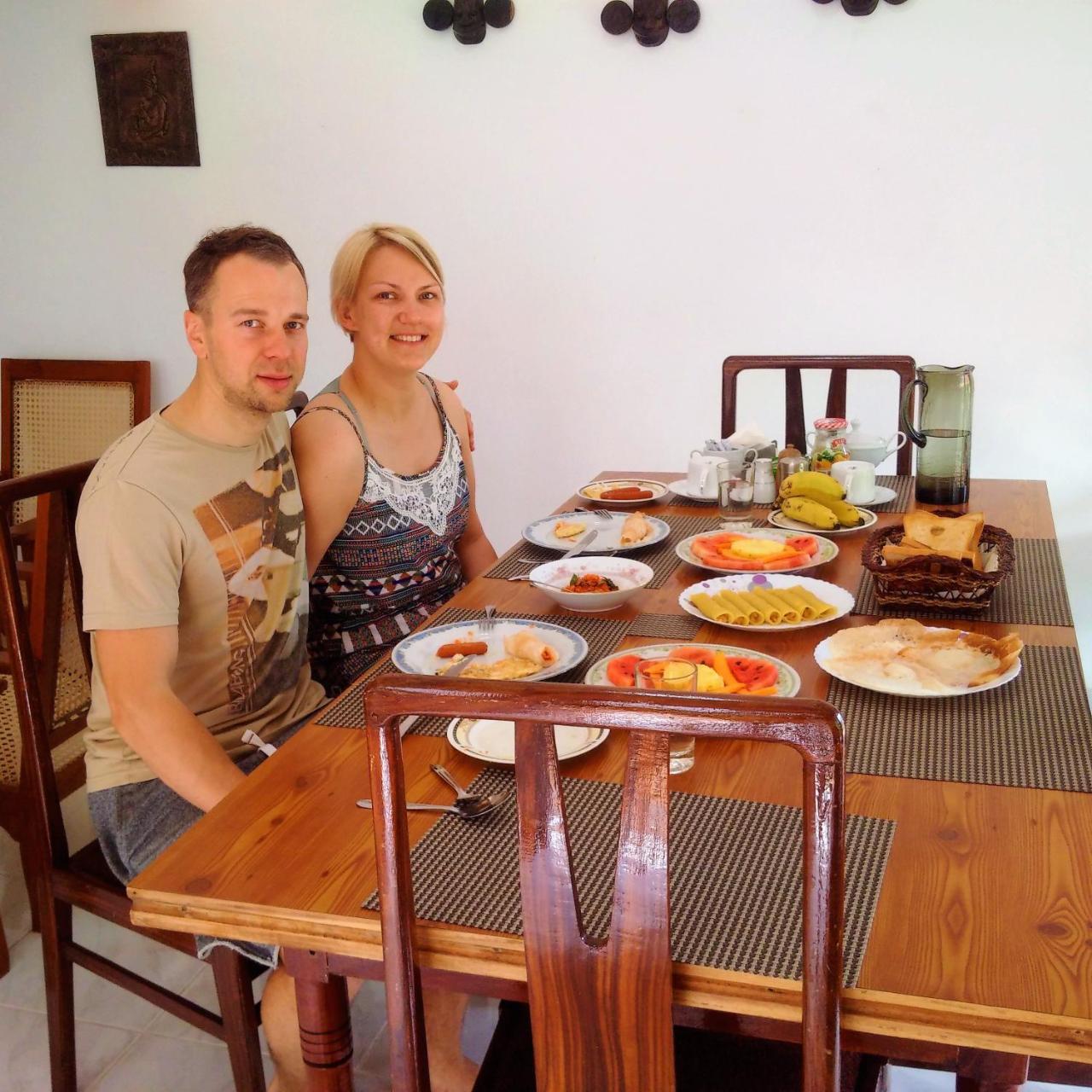 Imaaga Kandy Residence ภายนอก รูปภาพ