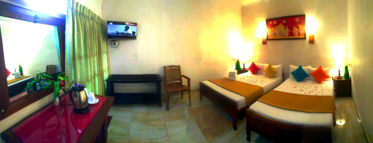 Imaaga Kandy Residence ภายนอก รูปภาพ