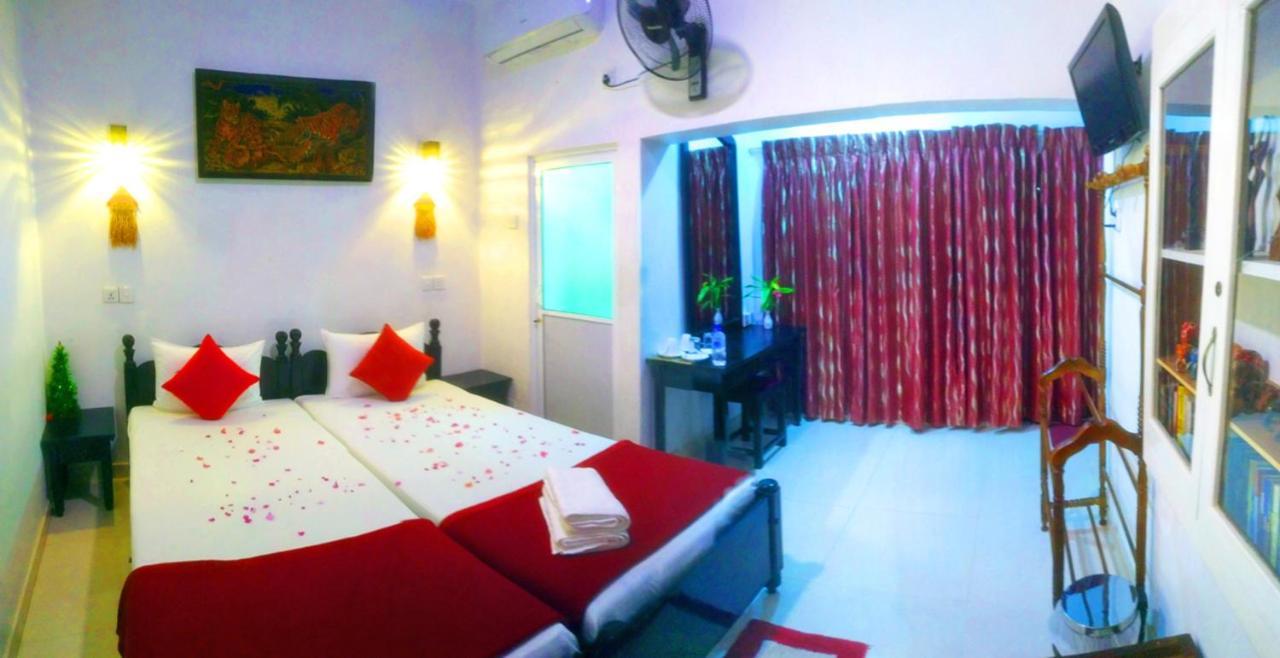 Imaaga Kandy Residence ภายนอก รูปภาพ